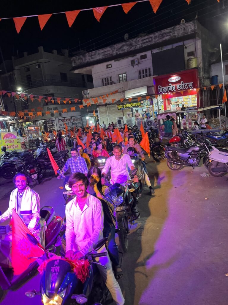 भगवान श्री परशुराम जन्मोत्सव पर विप्र भवन केदारबाड़ी में हुआ भव्य आयोजन, विप्र गौरव अलंकरण से सम्मानित किए गए सामाजिक बंधु