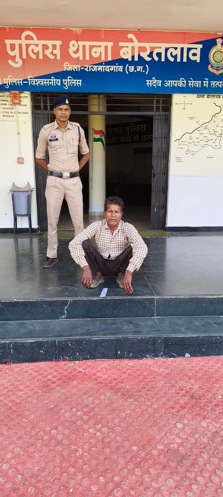 धारदार चाकू लहरा कर डराने वाला आरोपी गिरफ्तार