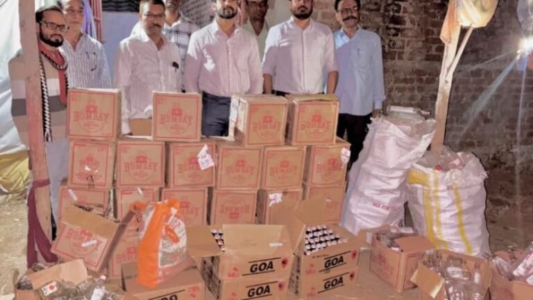 Dongargarh: 243 लीटर अवैध शराब बरामद, अवैध शराब नेटवर्क पर बड़ी कार्रवाई…