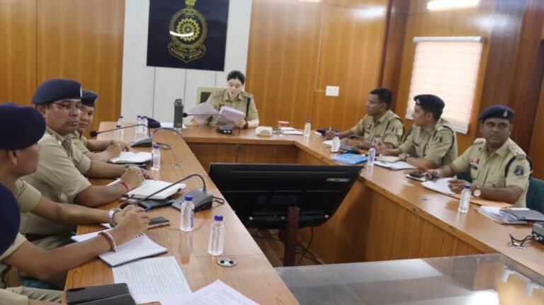 पुलिस अधीक्षक अंकिता शर्मा ने थाना प्रभारियों व फील्ड ऑफिसर्स को कड़ी हिदायतें दीं।